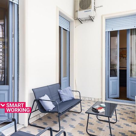 Agata Apartment With Balcony By Wonderful Italy CTA Exteriör bild