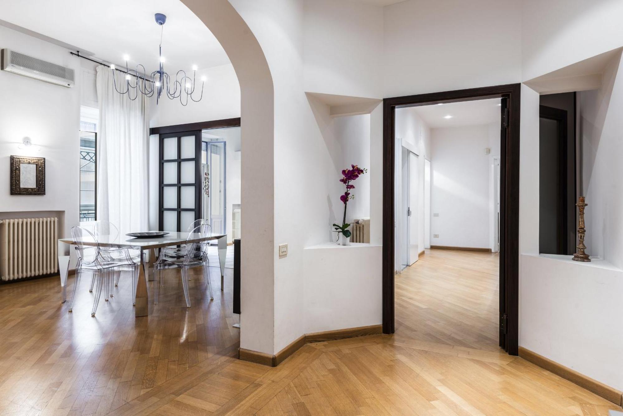 Agata Apartment With Balcony By Wonderful Italy CTA Exteriör bild